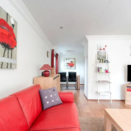 Delightful Chalet In With Garden *